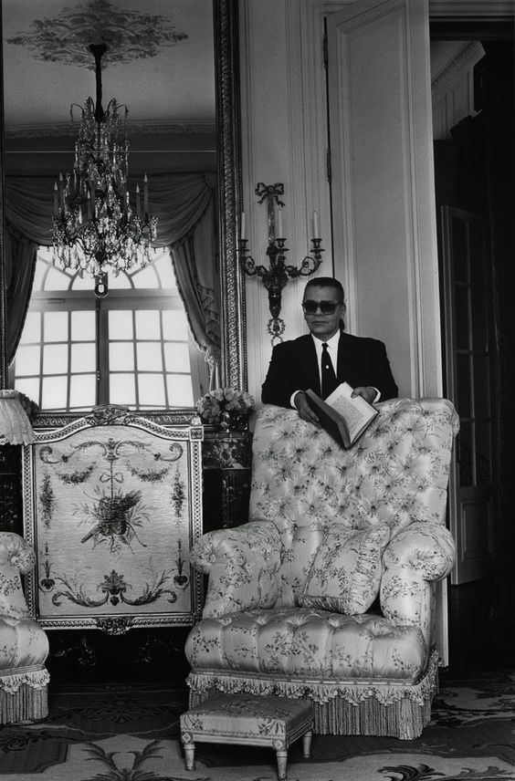 Bilde av Karl Lagerfeld i villaen La Vigie