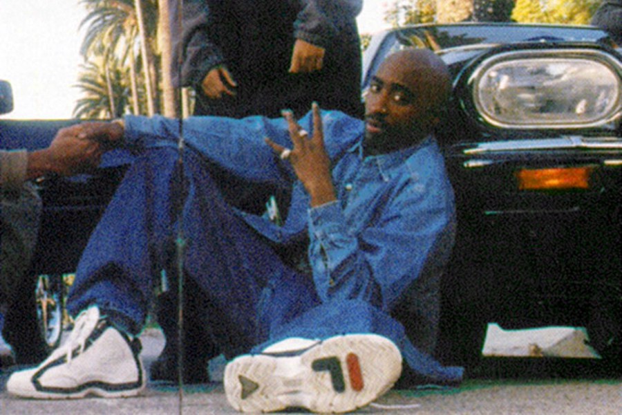 Tupac i sneakers fra Fila