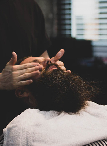 PELSPELS Barbersalong driver med grooming i Oslo.