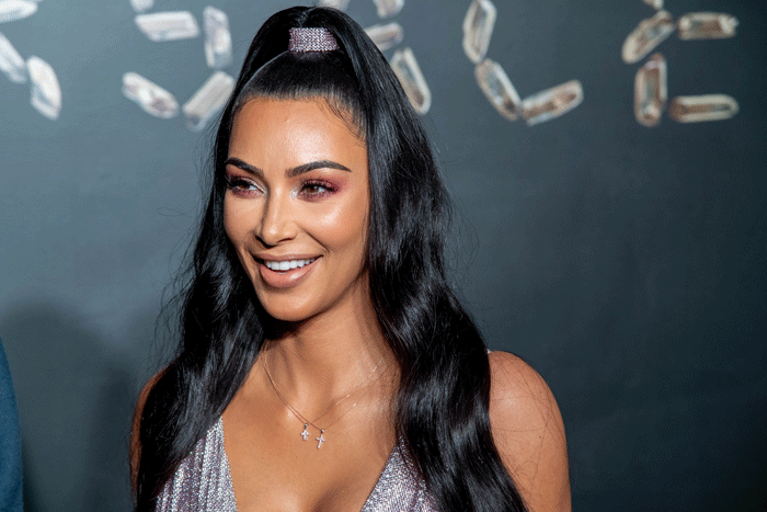Kim Kardashian West saksøker nettbutikken Missguided