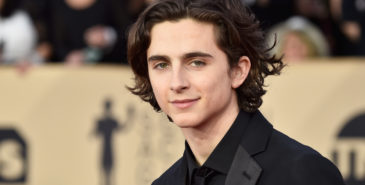 Timothee Chalamet slepes for Oscar-antrekk