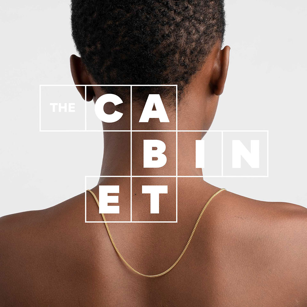 The Cabinet samler eksklusive skandinaviske smykkkermerker på nett