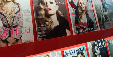 Vogue Italia lot barn få tegne coveret