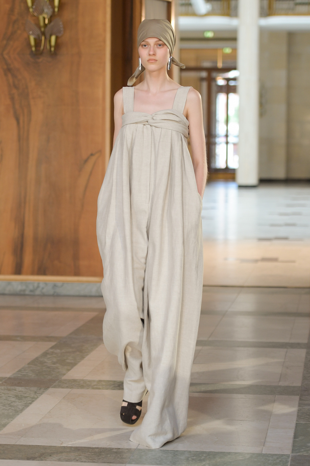 Mark Kenly Domino Tan.