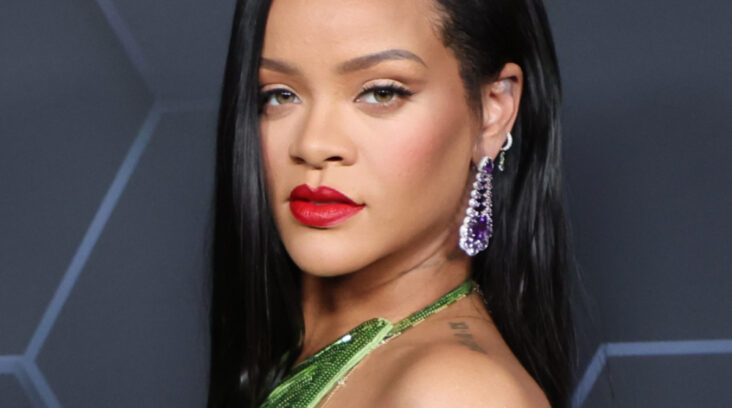 Rihanna om morsrollen: – Jeg kommer til å bli en psycho mamma