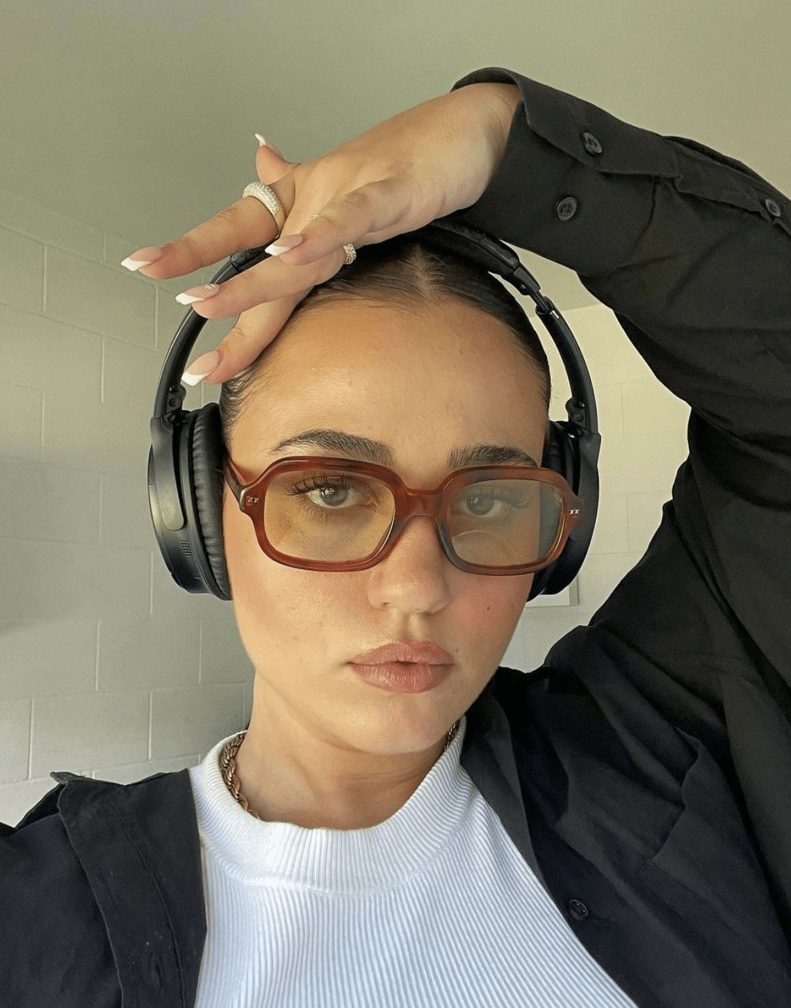 Lejla drikker hels Red bull på fest. Foto: Instagram/ @lejladzaferi